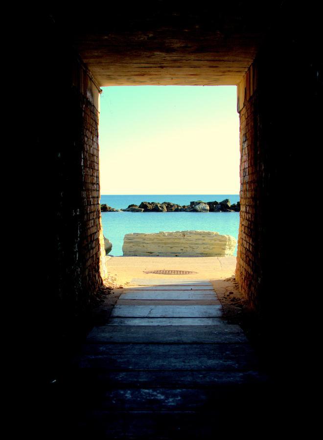 Hotel Cormorano Pedaso Bagian luar foto